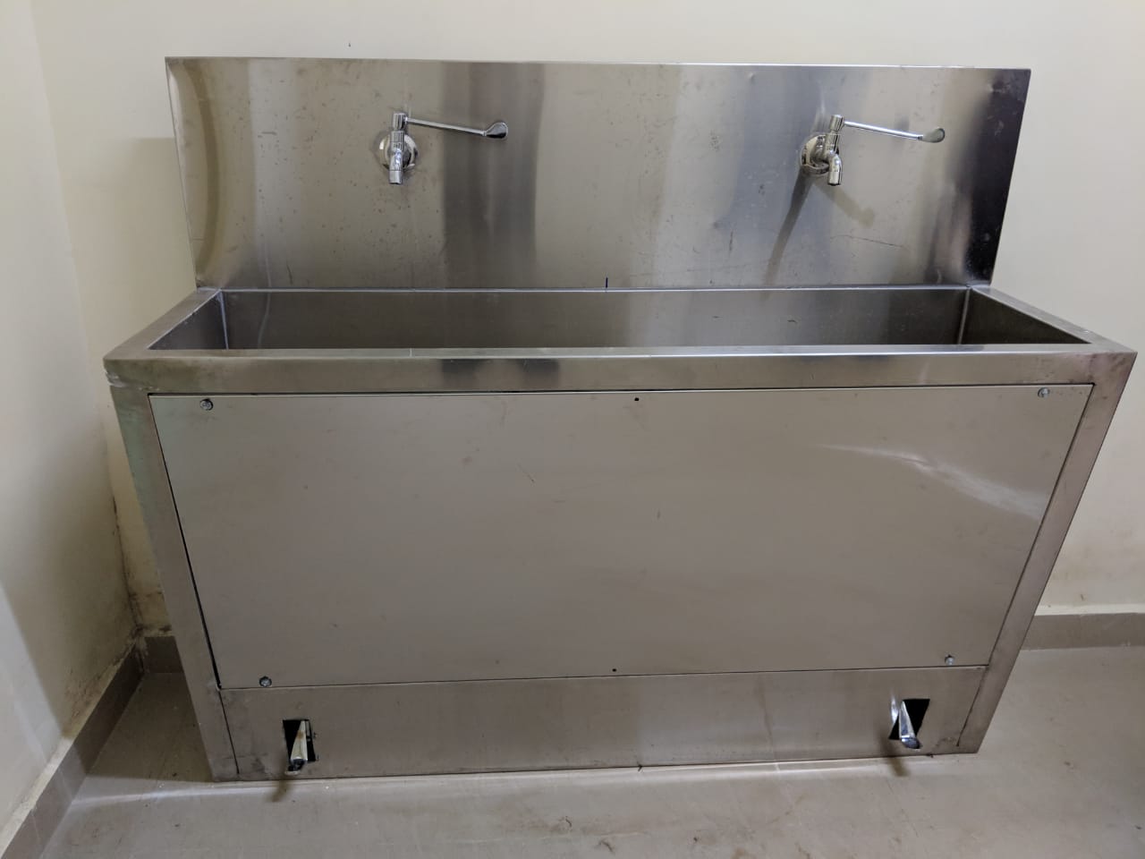 Scrub Sink
